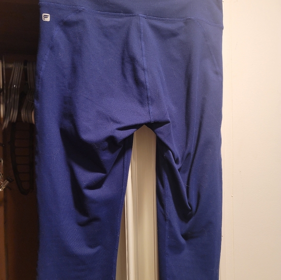 Fabletics leggings - Picture 2 of 4